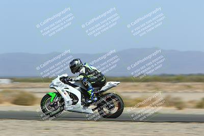 media/Apr-10-2022-SoCal Trackdays (Sun) [[f104b12566]]/Speed Shots Back Straight (930am)/